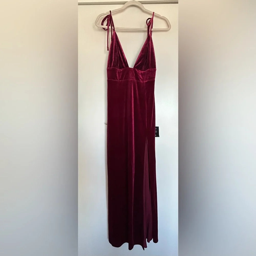 🆕 Lulu's Berry PinkVelvet Dress - Picture 6 of 13